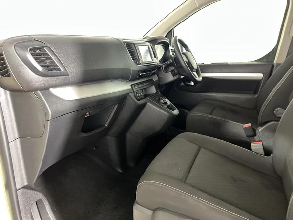2023-Opel-Zafira-Life-Elegance-20-TD-Auto image:7