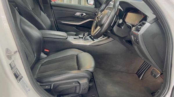 2021-BMW-3-Series-320i-M-Mzansi-Edition-Auto-g20 image:13