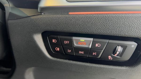 2021-BMW-3-Series-320i-M-Mzansi-Edition-Auto-g20 image:20