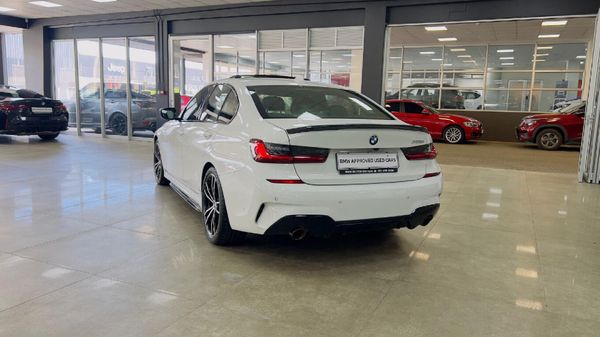 2021-BMW-3-Series-320i-M-Mzansi-Edition-Auto-g20 image:4