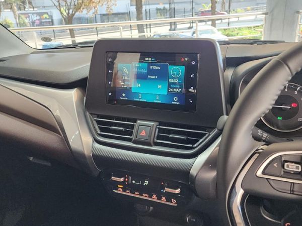 2026-Suzuki-Fronx-15-GL-Auto image:14