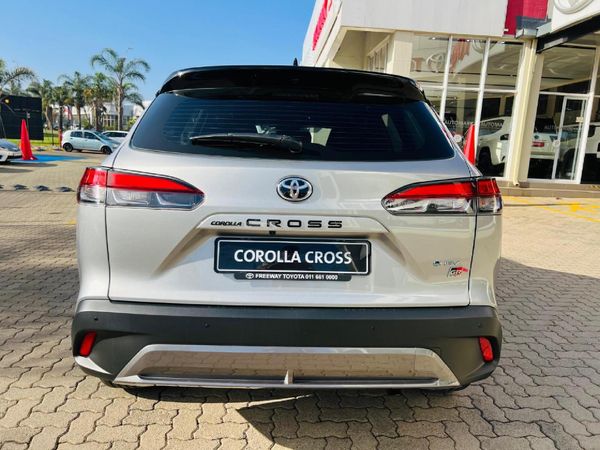 2026-Toyota-Corolla-Cross-18-GR-S-Hybrid image:4