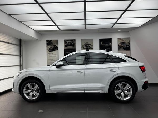 2022-Audi-Q5-Sportback-quattro-S-Line-Auto-40-TDI image:3
