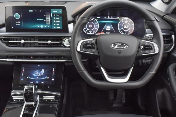 2025-Chery-Tiggo-8-Pro-16-TGDI-Executive image:8