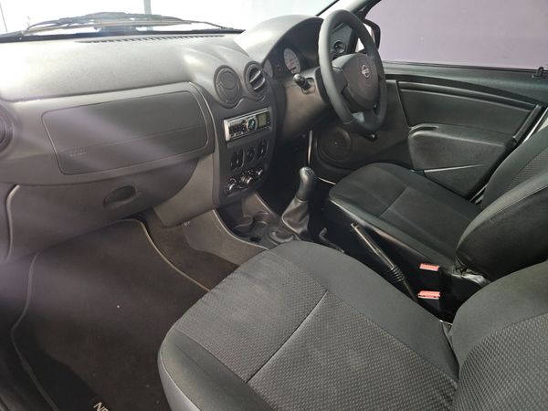 2021-Nissan-NP200-2021-Nissan-NP200-16-AC-Safety-Pack image:11