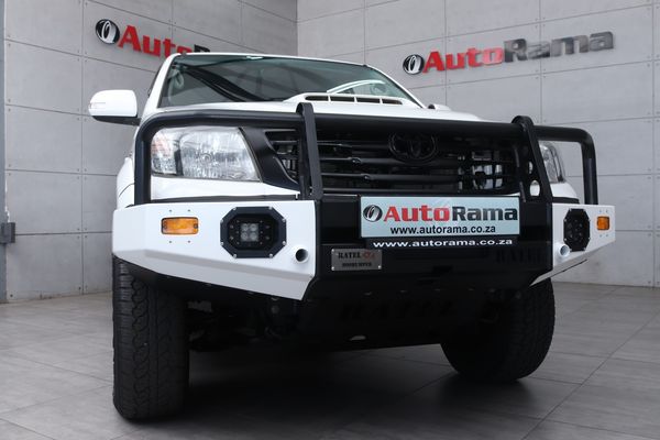 2015-Toyota-Hilux-30-D-4D-Legend-45-4x4-Auto-Double-Cab image:12