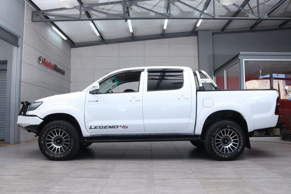 2015-Toyota-Hilux-30-D-4D-Legend-45-4x4-Auto-Double-Cab image:15