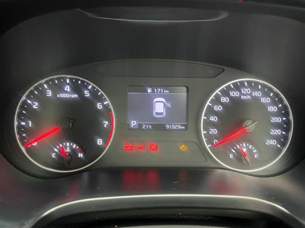 2021-Kia-Seltos-16-EX-Auto image:11