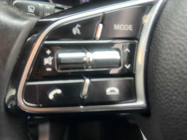 2021-Kia-Seltos-16-EX-Auto image:17