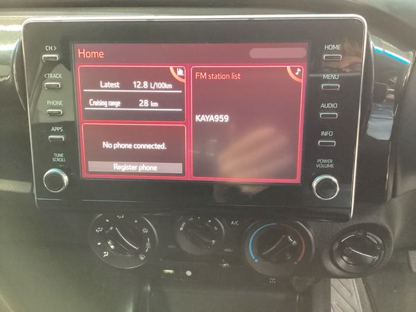 2023-Toyota-Hilux-24-GD-6-Raider-4x4-Auto-Double-Cab image:12