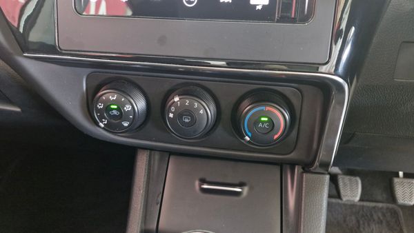 2023-Toyota-Corolla-Quest-18-Plus image:11