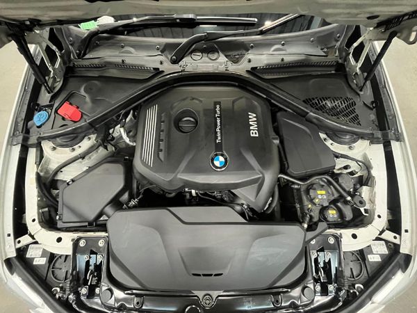 2017-BMW-4-Series-420i-Coupe-M-Sport-Auto image:9