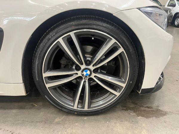 2017-BMW-4-Series-420i-Coupe-M-Sport-Auto image:8