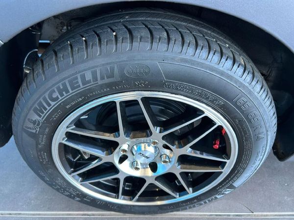 2016-Hyundai-Grand-i10-125-Fluid image:14