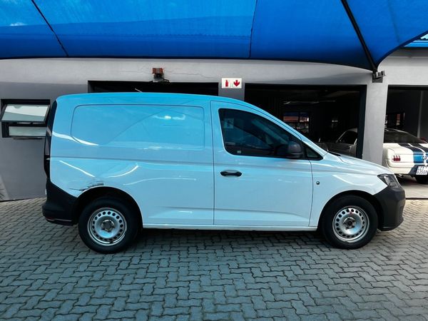 2022-Volkswagen-Caddy-Maxi-Cargo-20-TDI-81kw-Panel-Van image:7