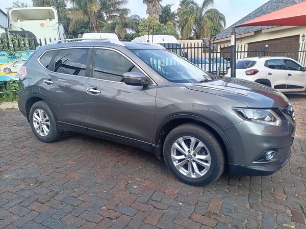 2015-Nissan-X-Trail-25-SE-4x4-Auto image:3