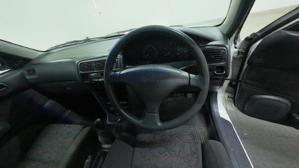 1999-Toyota-Corolla-160i-GLE image:10