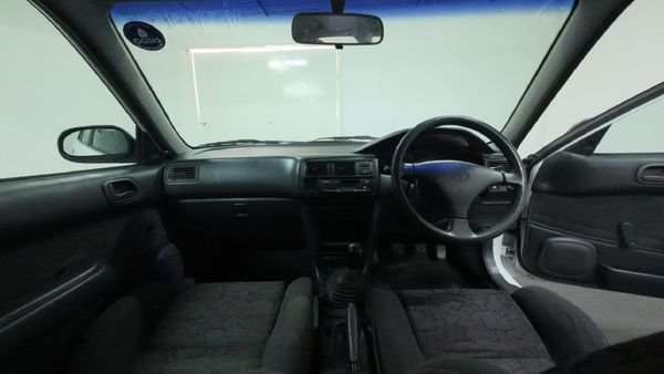 1999-Toyota-Corolla-160i-GLE image:12