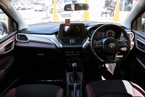 2026-Toyota-Starlet-Cross-15XR image:12