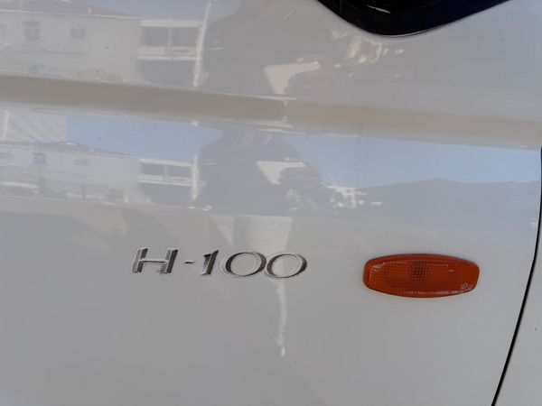 2015-Hyundai-H100-Bakkie-26D-Dropside image:11
