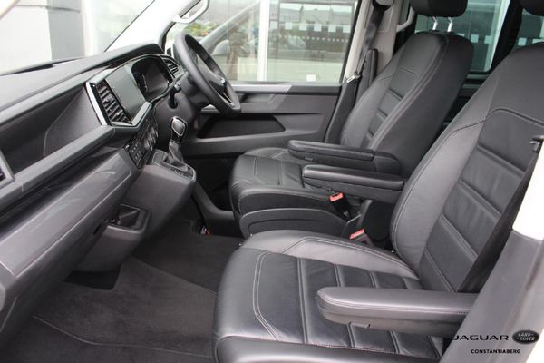 2021-Volkswagen-Caravelle-T61-20-BiTDI-Highline-Auto-4Motion-146kW image:10