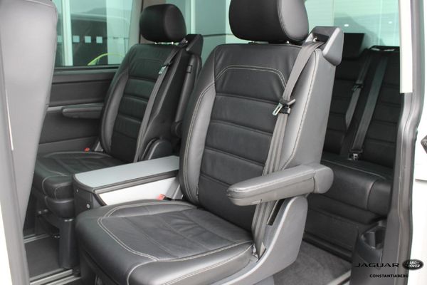 2021-Volkswagen-Caravelle-T61-20-BiTDI-Highline-Auto-4Motion-146kW image:11