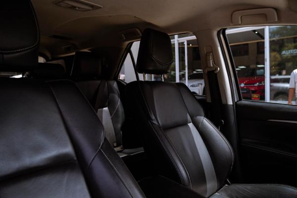 2021-Toyota-Fortuner-28-GD-6-Raised-Body-Auto image:7