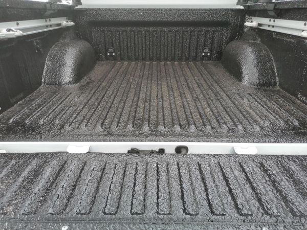 2026-Nissan-Navara-25DDTi-PRO-4X-Warrior-4x4-Double-Cab-Auto image:9