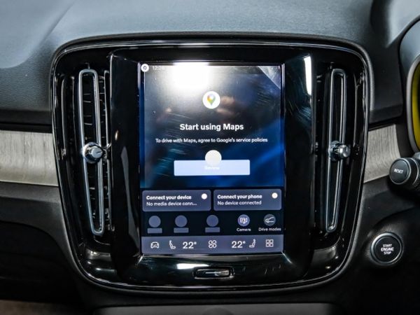 2026-Volvo-XC40-B4-Plus-Dark-Geartronic-Mild-Hybrid image:10