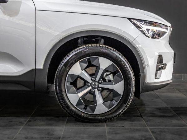 2026-Volvo-XC40-B4-Plus-Dark-Geartronic-Mild-Hybrid image:21