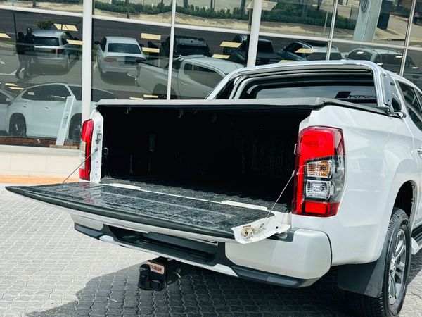 2023-Mitsubishi-Triton-24-Di-Dc-Xtreme-4x4-Auto-Double-Cab image:9