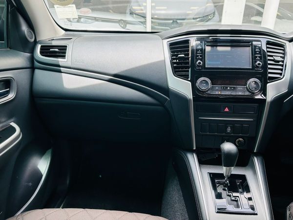 2023-Mitsubishi-Triton-24-Di-Dc-Xtreme-4x4-Auto-Double-Cab image:21