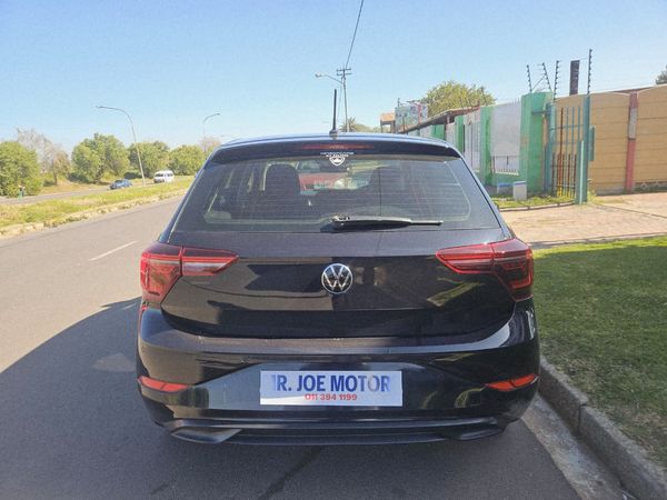 2022-Volkswagen-Polo-10-TSI-Life image:6