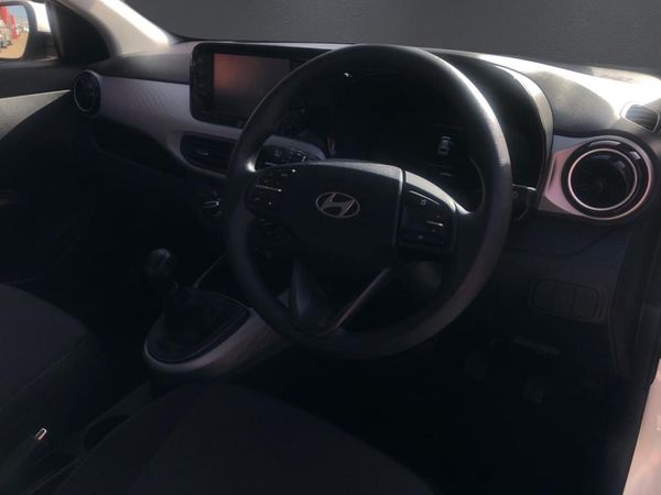 2025-Hyundai-Exter-12-Premium image:8