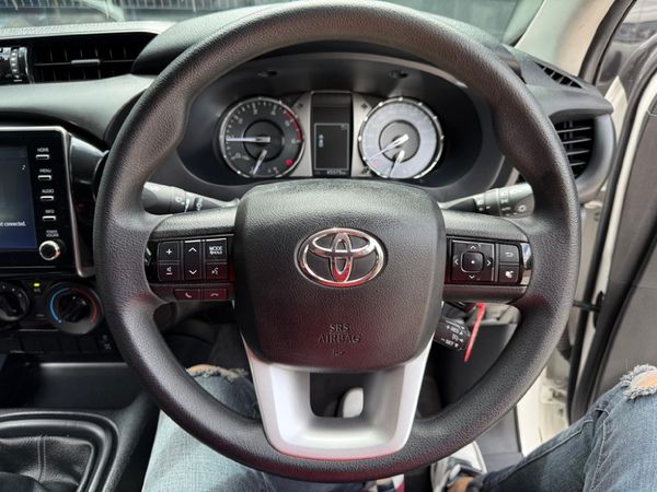 2024-Toyota-Hilux-24-GD-6-Raised-Body-Raider-Extended-Cab image:11