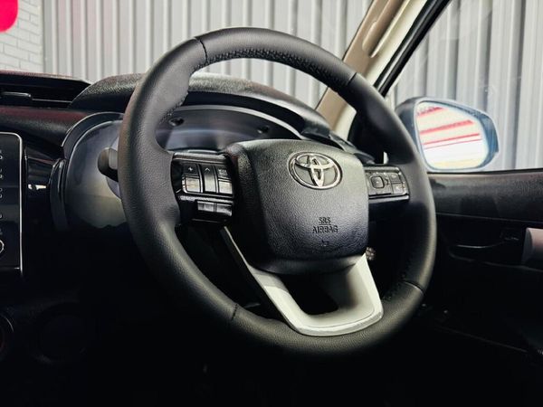 2024-Toyota-Hilux-24-GD-6-Raised-Body-Raider-Extended-Cab image:9