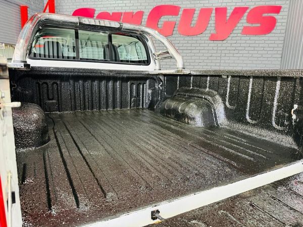2024-Toyota-Hilux-24-GD-6-Raised-Body-Raider-Extended-Cab image:15