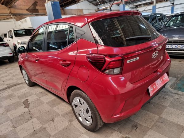 2024-Hyundai-Grand-i10-10-Fluid image:7