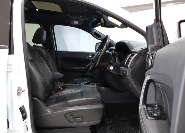 2017-Ford-Everest-32TDCi-4WD-Limited-Auto image:21