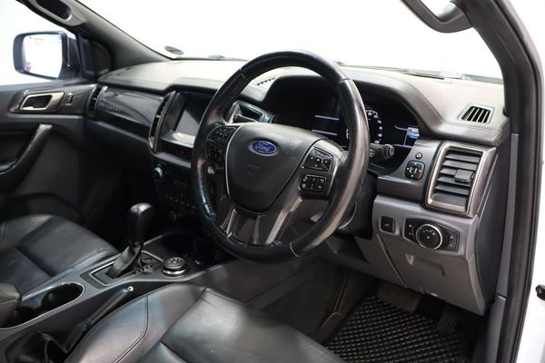 2017-Ford-Everest-32TDCi-4WD-Limited-Auto image:5