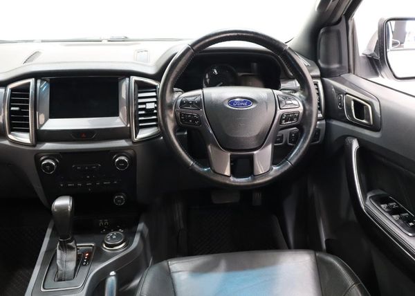 2017-Ford-Everest-32TDCi-4WD-Limited-Auto image:7