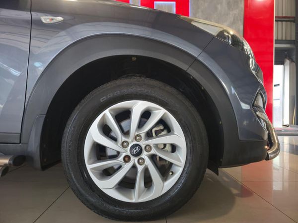 2016-Hyundai-Tucson-20-Premium-Auto image:11