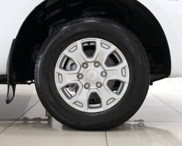 2021-Ford-Ranger-22-TDCi-Single-Cab image:12