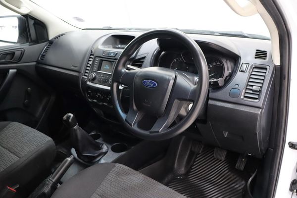 2021-Ford-Ranger-22-TDCi-Single-Cab image:4