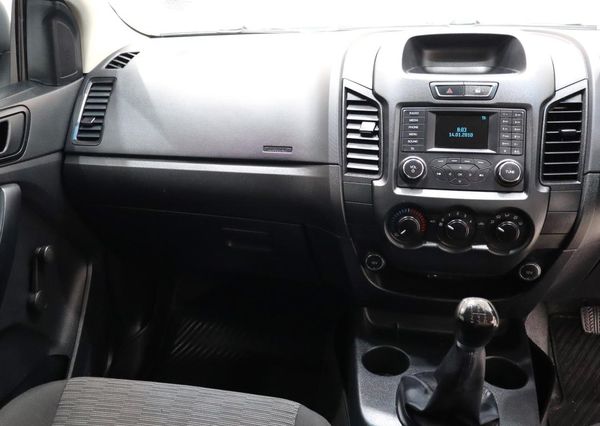 2021-Ford-Ranger-22-TDCi-Single-Cab image:5