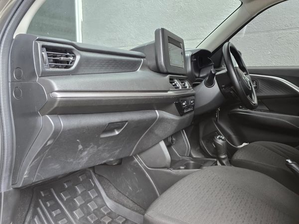 2026-Suzuki-Swift-12-GL image:10