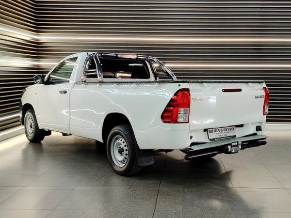 2022-Toyota-Hilux-20-VVTi-Single-Cab image:2