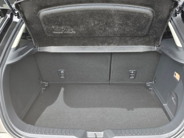 2026-Mazda-CX-3-20-Carbon-Edition-Auto image:15