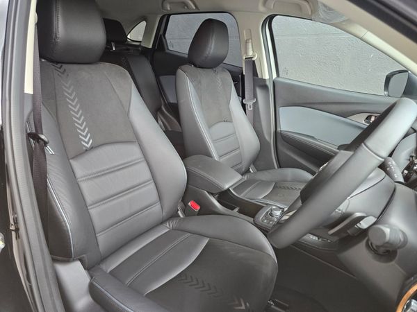 2026-Mazda-CX-3-20-Carbon-Edition-Auto image:7