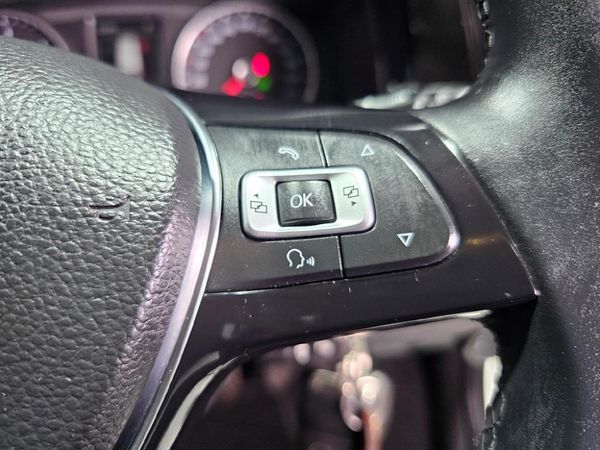 2017-Volkswagen-Caravelle-T6-20-BiTDI-Highline-Auto image:16